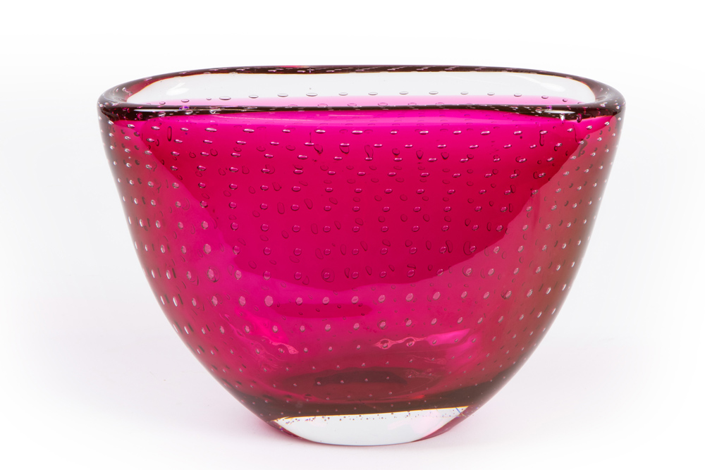 fifties( Vicke Lindstrand Kosta signed and numbered vase in clear and pink glass with - Image 2 of 4