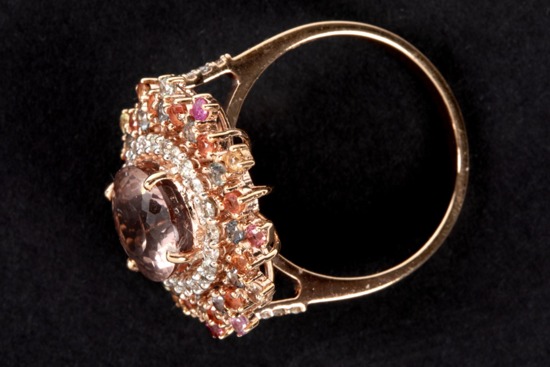 very nice, handmade, unique ring in pink gold (18 carat) with an oval ca 3,50 carat morganite - Image 2 of 2