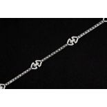 Art Deco style bracelet in white gold (18 carat) with circa 1,70 carat of high quality brilliant cut
