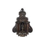 'antique' sculpture in wood with a baroque shrine with a "Mary and Child" || 'Antieke' houtsculptuur