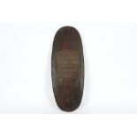 Papua New Guinean Trobiand Islands Skirt board in wood with a nice patina || PAPOEASIE NIEUW -