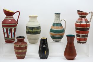 seven pieces of (West) German marked ceramic of 1950/60 || Lot van zeven stuks (West-) Duits