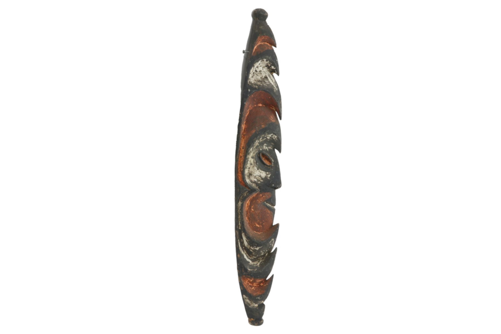 Papua New Guinean Middle Ramu River flute mask in bamboo and wood || PAPOEASIE NIEUW - GUINEA - - Image 2 of 4