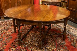 antique quite large English gateleg table in oak || Antieke vrij grote Engelse gatelegtafel in eik