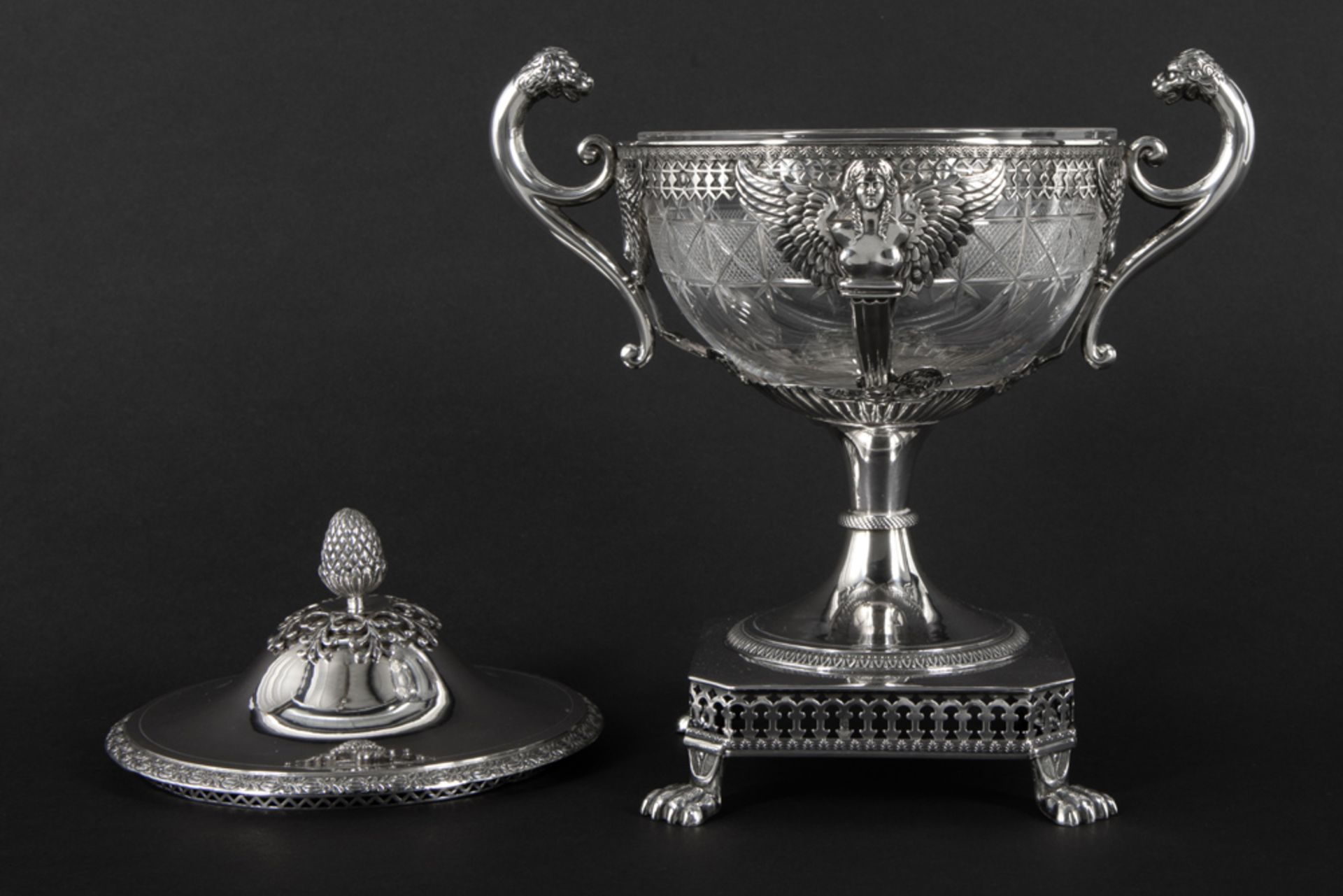late 18th Cent. French neoclassical jam pot in marked silver and clear glass || Laat achttiende - Bild 3 aus 5