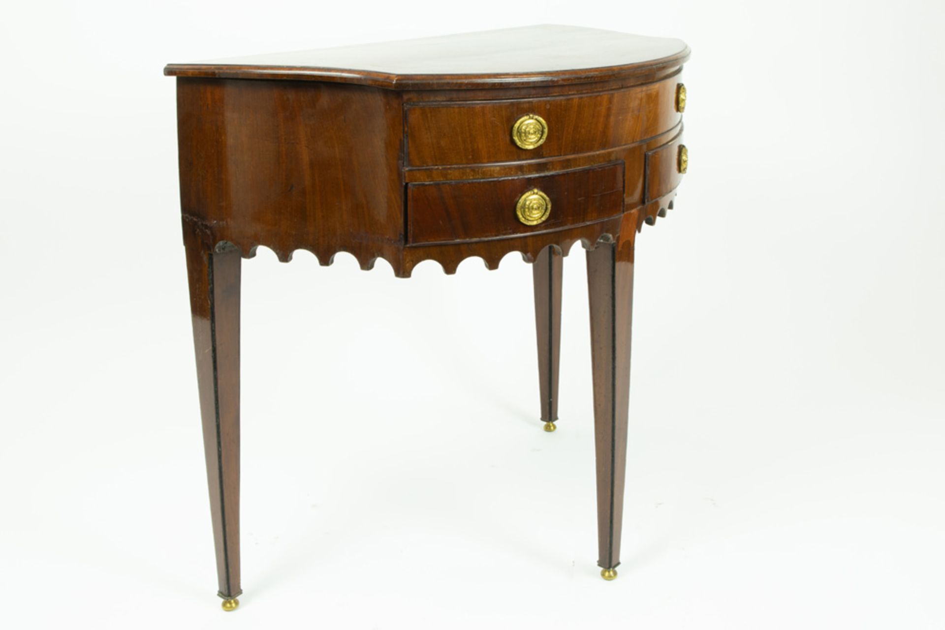 18th Cent. neoclassical console/cabinet with three drawers in mahogany || Fraai achttiende eeuws - Bild 3 aus 4