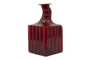 quite big Italian Natuzzi marked vase (with decanter design) in red Murano glass || NATUZZI vrij