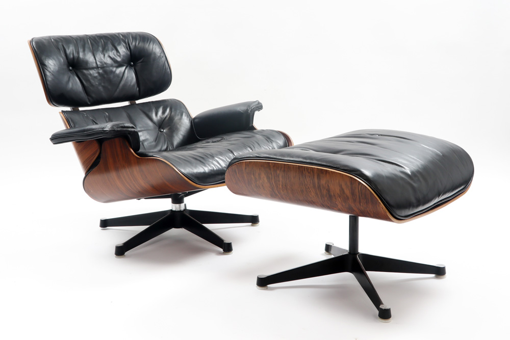 Charles Eames "Henry Miller" marked set of lounge chair and ottoman in plywood and black leather and - Image 2 of 4