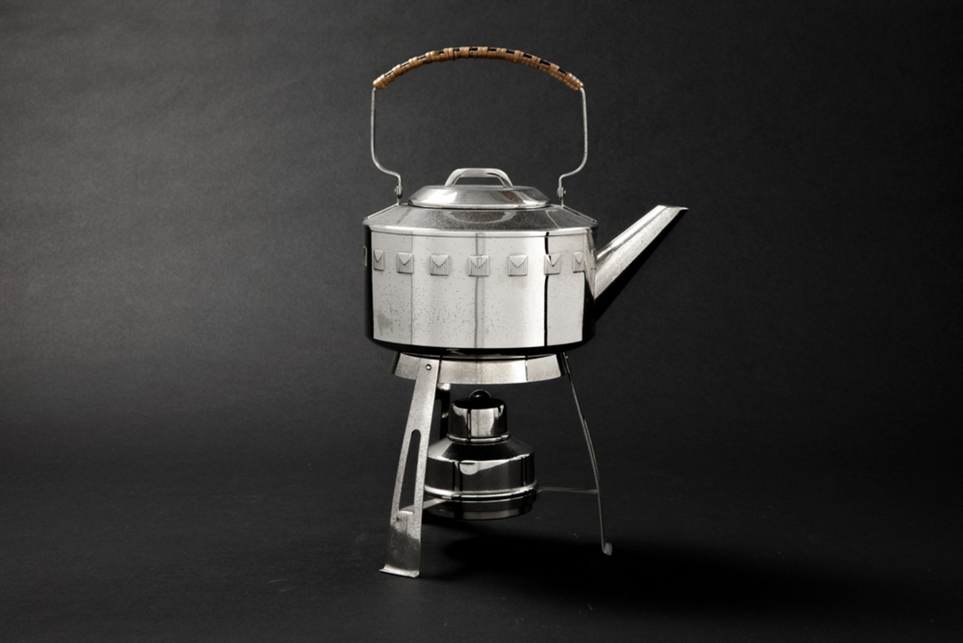 WMF marked Art Nouveau kettle on its stove || WMF Jugendstil - moortje op vuurtje in de stijl van - Bild 2 aus 2