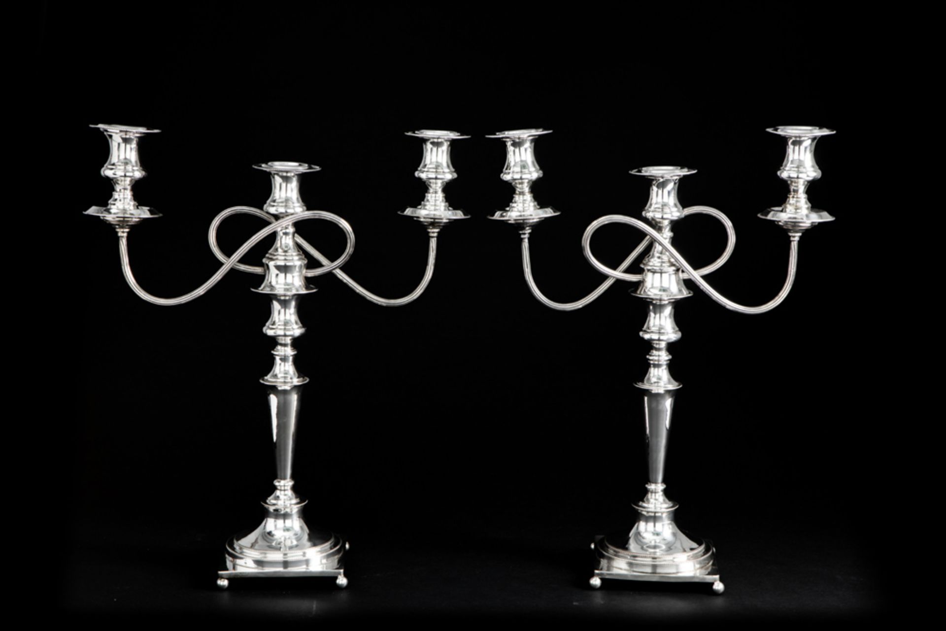 pair of antique "Sheffield" candelabras || Paar antieke "Sheffield" - tafelkandelaars met afneembare - Image 2 of 4