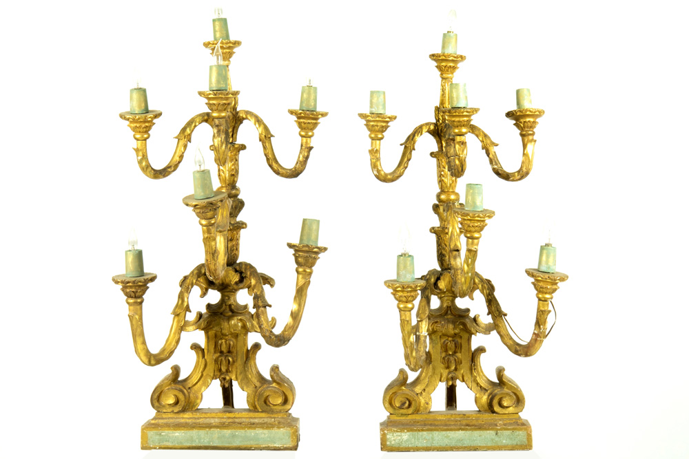 pair of quite big, antique and decorative (wall) candelabra in gilded and sculpted wood || Paar