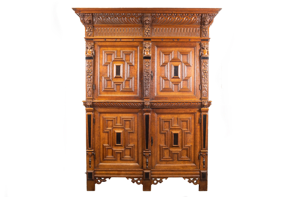 very good 17th Cent. Flemish Renaissance style cupboard in oak with a superb patina adorned with