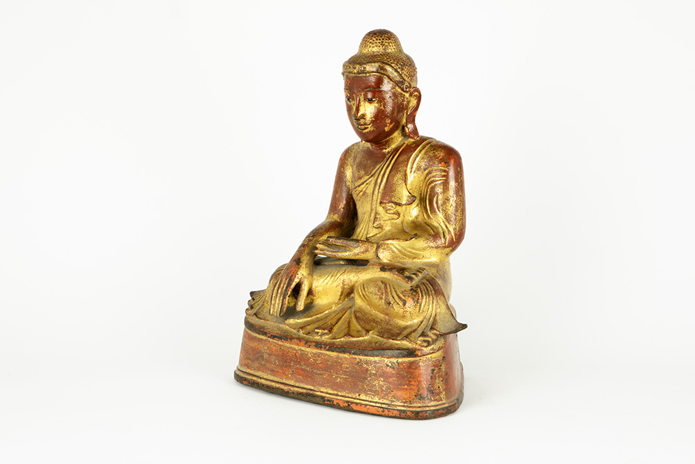 18th Cent. Burmese Shan period "Buddha" sculpture in gilded bronzeBIRMA - SHAN PERIODE - 18° EEUW - Image 6 of 6