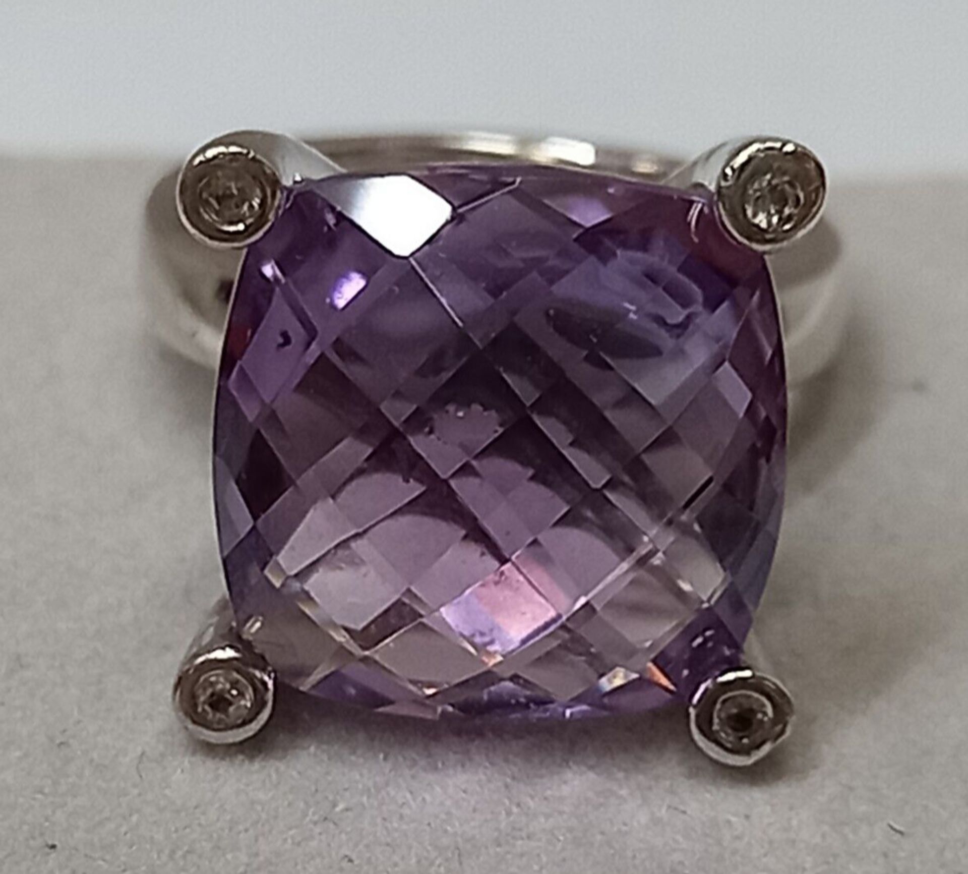 LARGE AMETHYST & DIAMOND SILVER RING - Image 4 of 5