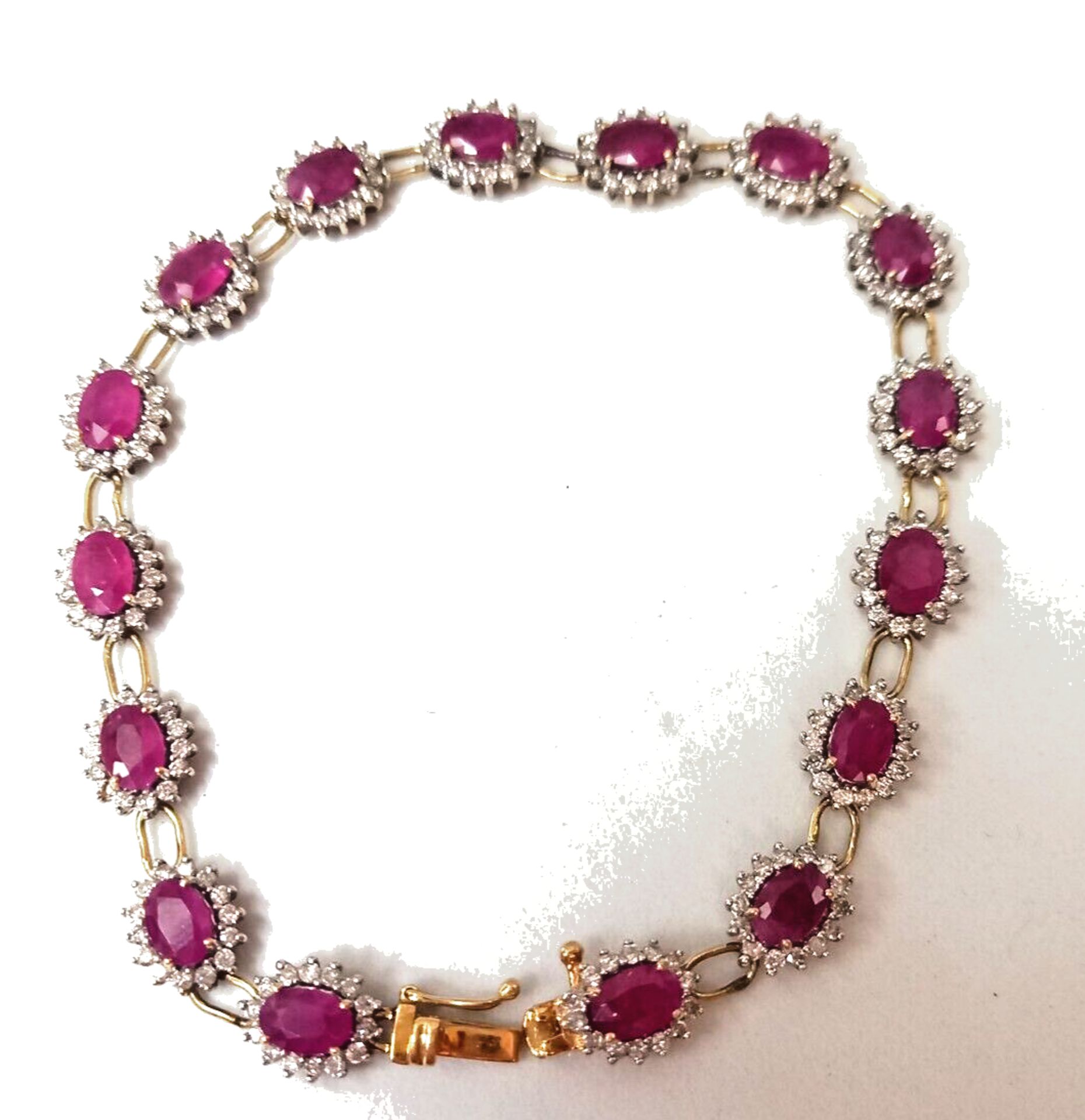 8CT RUBY 2.25CT DIAMOND BRACELET 18CT YELLOW GOLD WITH GIFT BOX AND VALUATION CERTIFICATE OF £4900 - Image 4 of 6