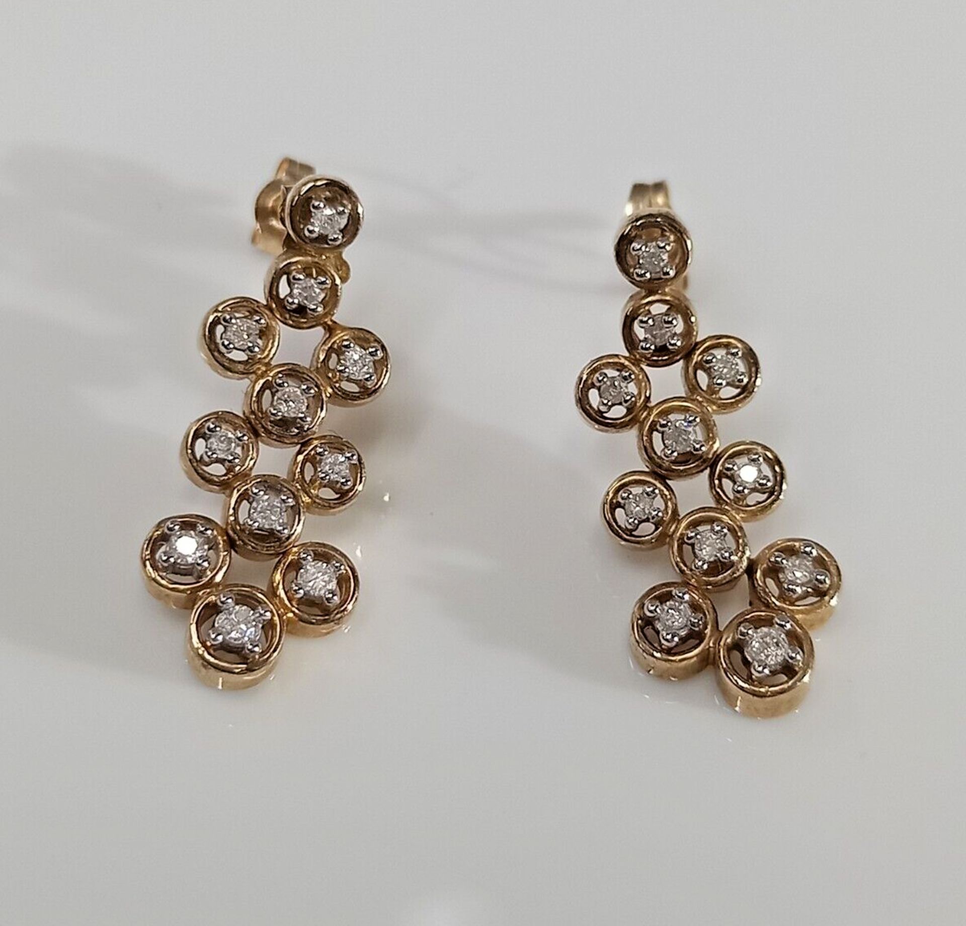 0.32 DIAMOND EARRINGS CLUSTER/9CT YELLOW GOLD IN GIFT BOX + VALUATION CERTIFICATE OF £1,095