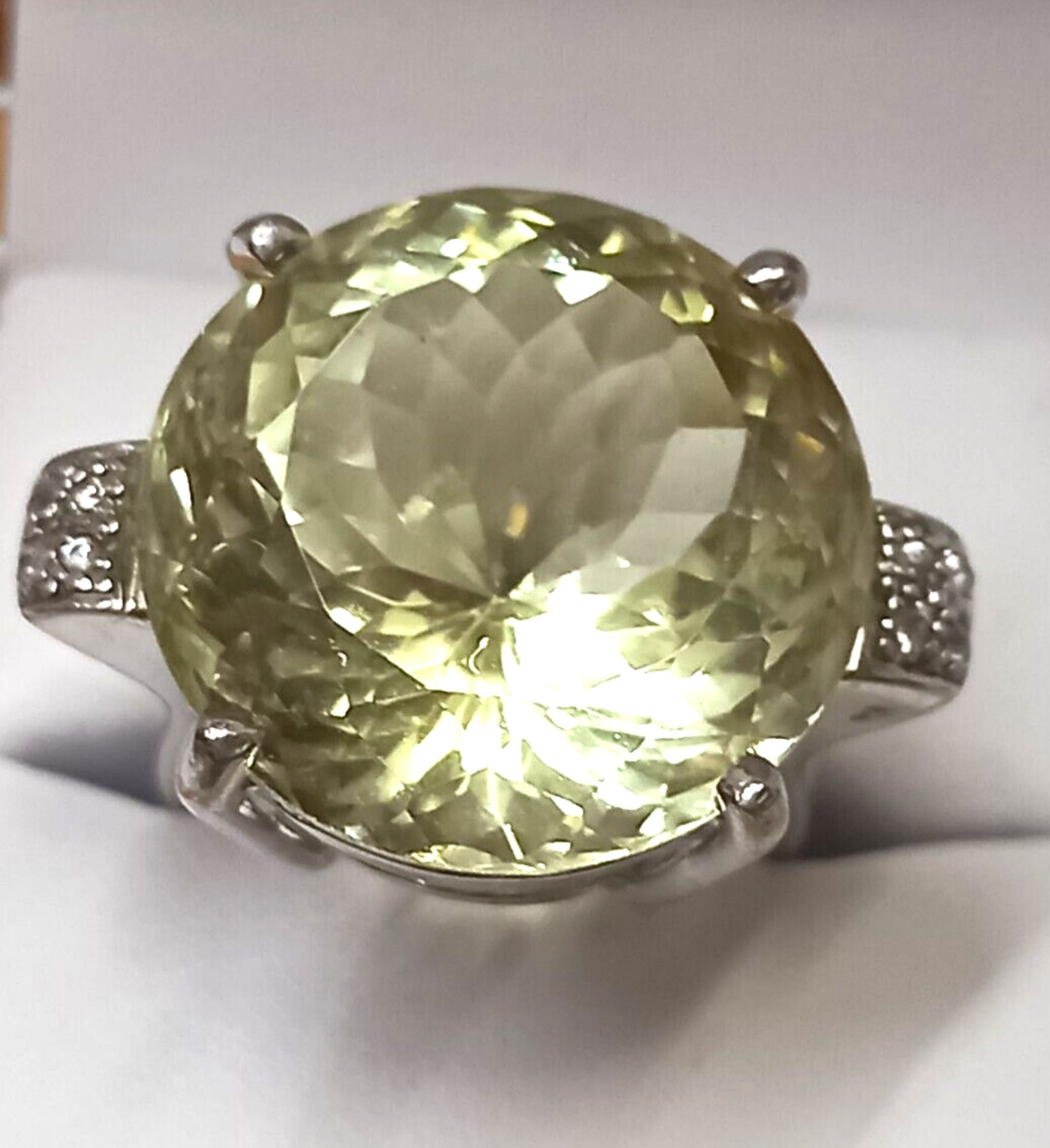 LIME GREEN CRYSTAL DRESS RING WITH DIAMONDS - Image 2 of 6