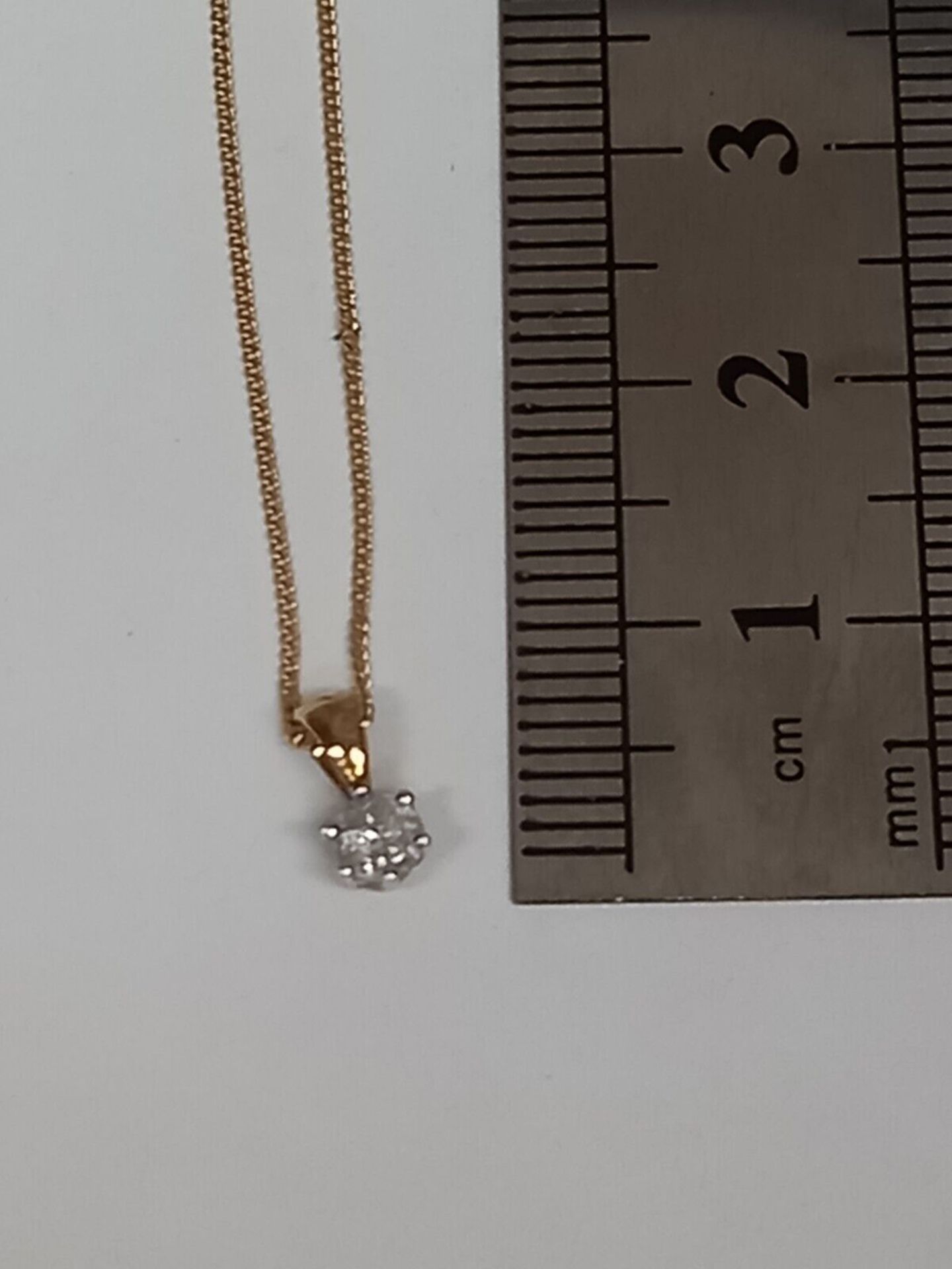 0.15CT DIAMOND PENDANT & CHAIN 9CT YELLOW GOLD - Image 3 of 3