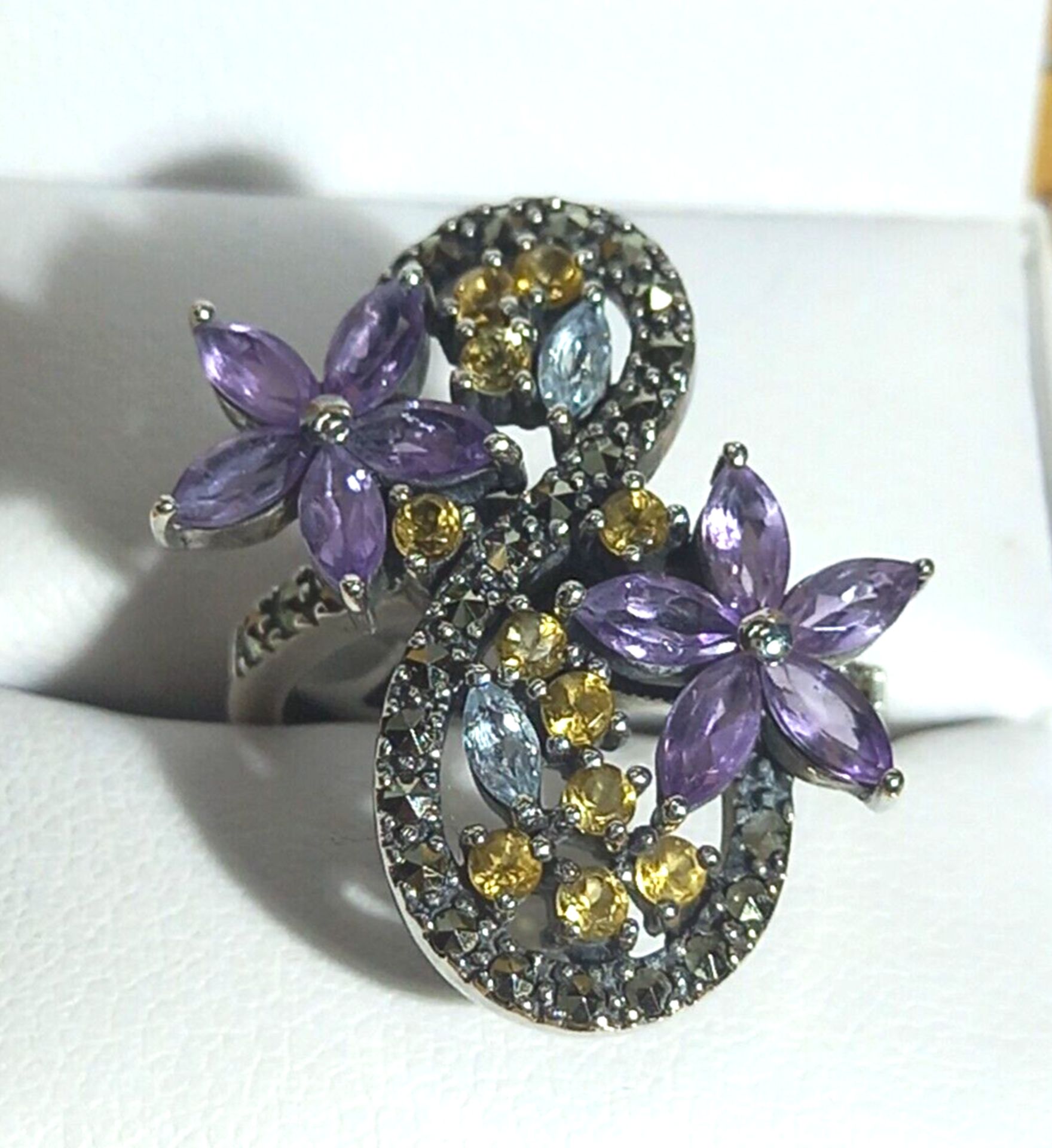 SILVER DRESS RING WITH SEMI PRECIOUS STONES - Image 3 of 6
