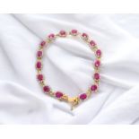 8CT RUBY 2.25CT DIAMOND BRACELET 18CT YELLOW GOLD WITH GIFT BOX AND VALUATION CERTIFICATE OF £4900