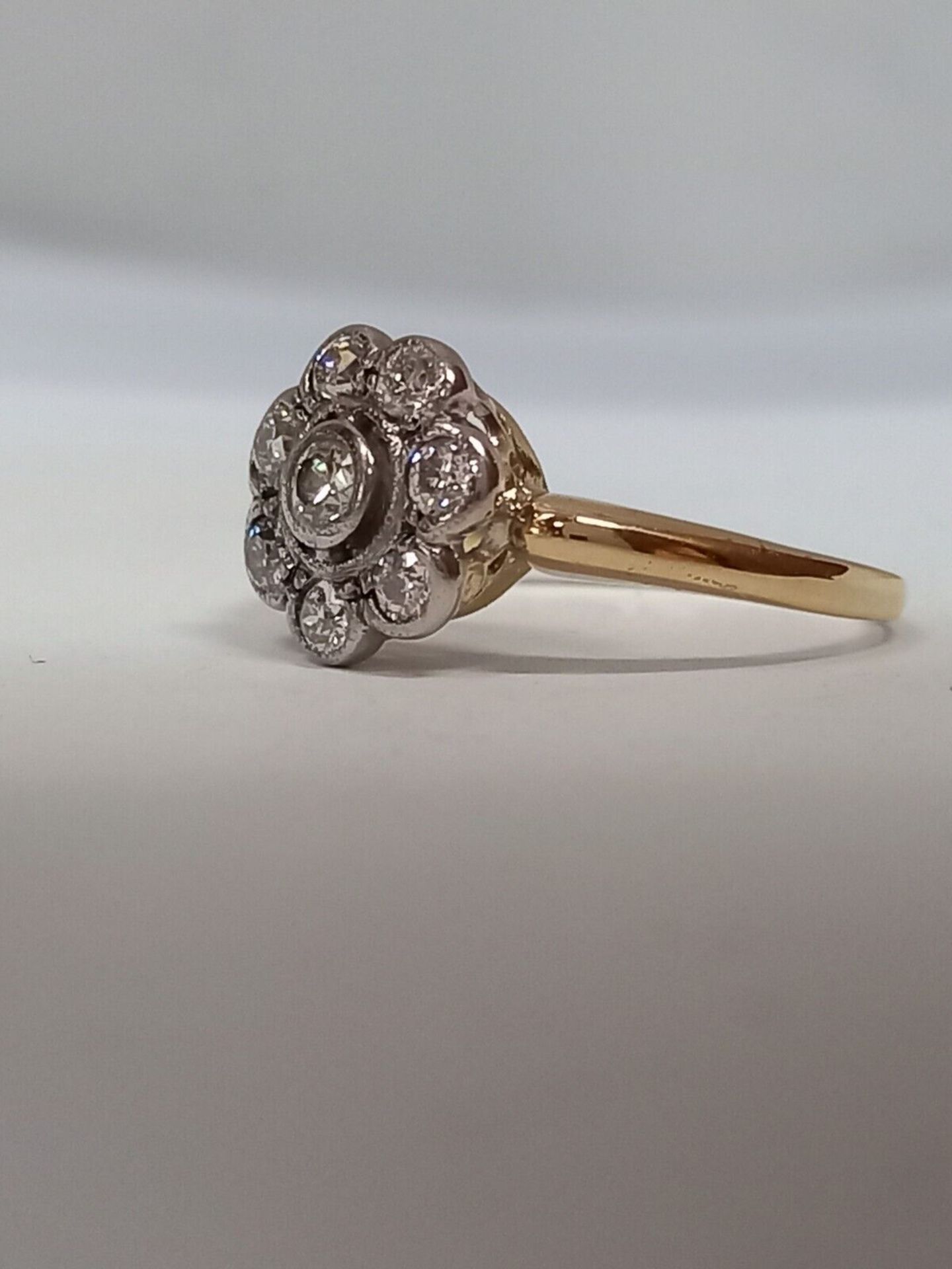 0.50CT OLD CUT DIAMOND CLUSTER RING 18CT YELLOW GOLD - Image 4 of 4