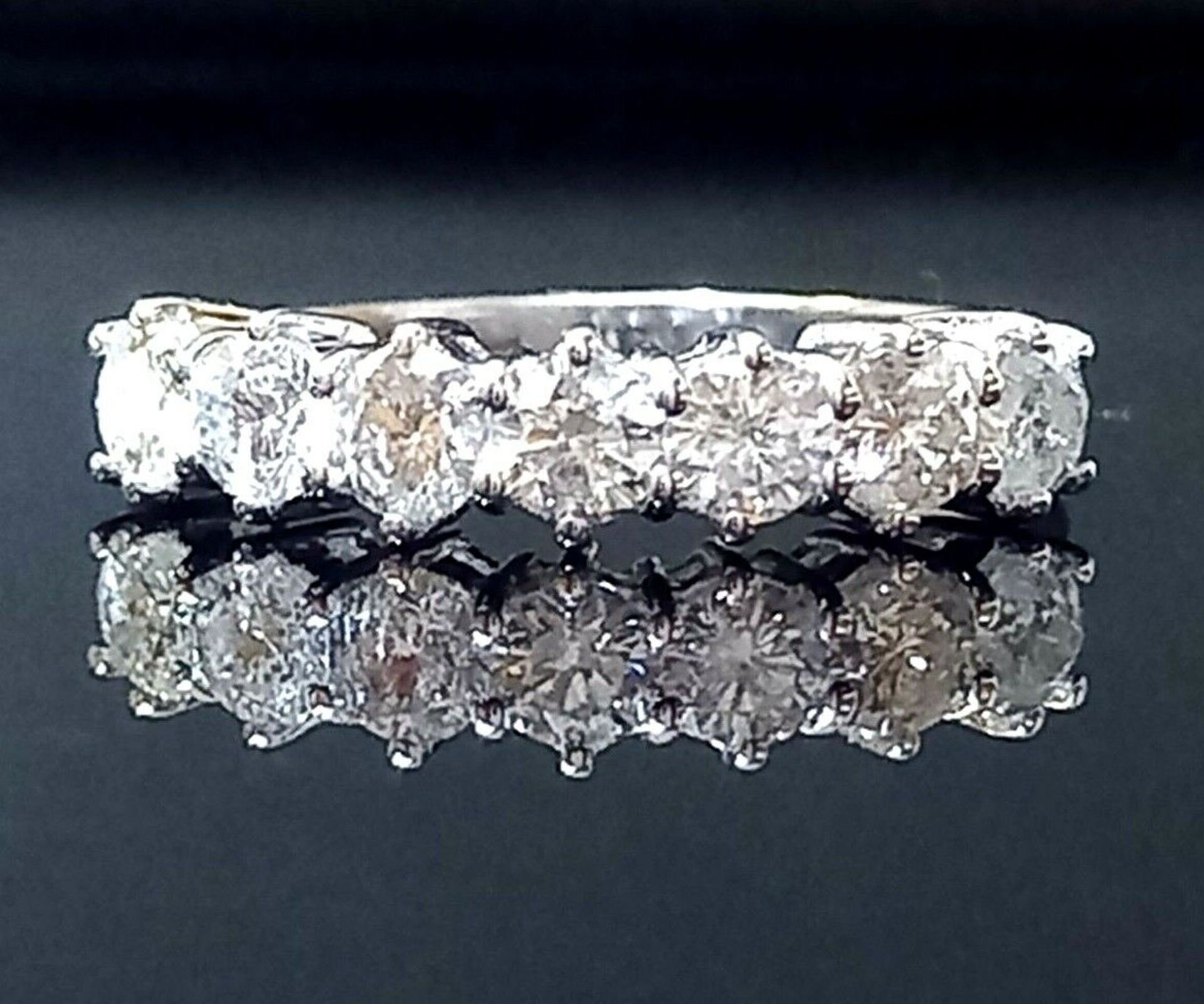 1.00CT 7 STONE ETERNITY/DRESS RING/WHITE GOLD IN GIFT BOX WITH VALUATION CERTIFICATE £3,695