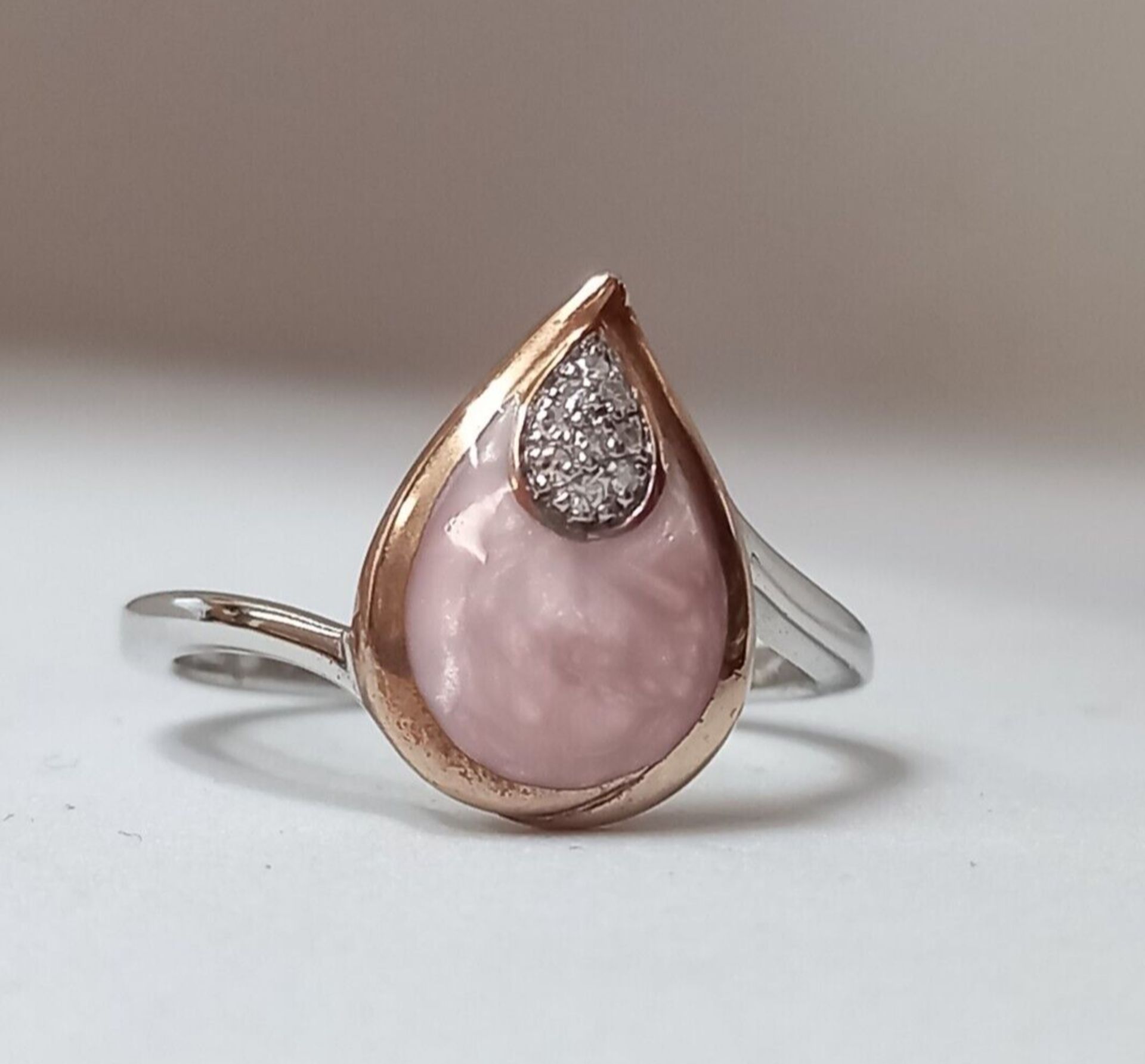 CERAMIC & 0.10CT DIAMONDS RING/PINK/ STERLING SILVER SIZE M1/2 - Image 3 of 3