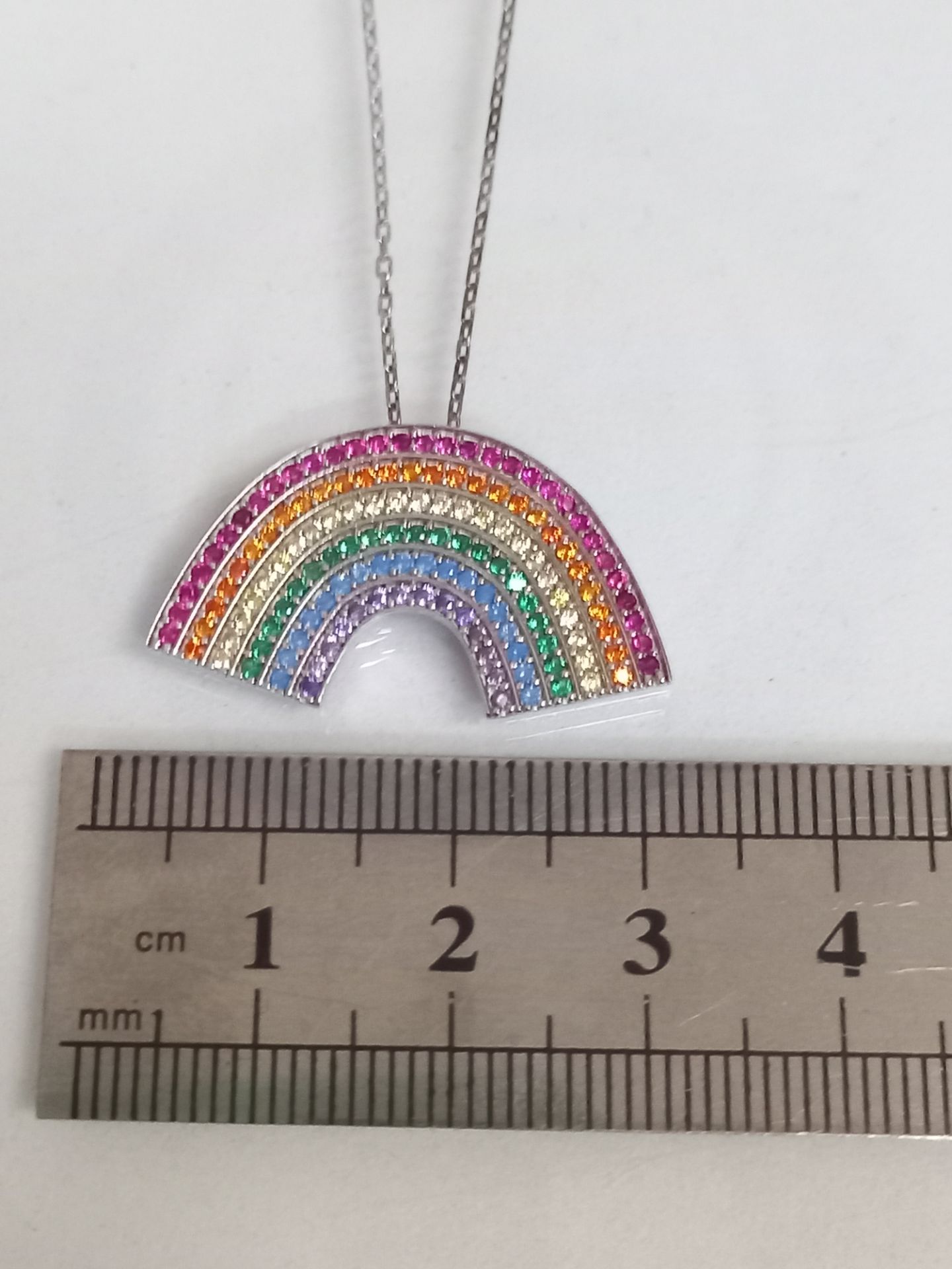 RAINBOW SILVER PENDANT &18" SILVER CHAIN - Image 4 of 4