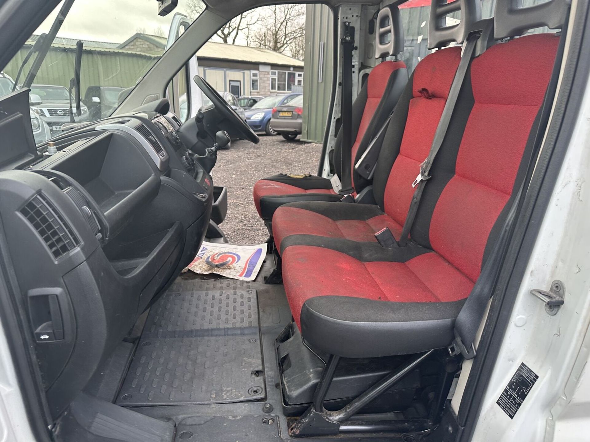ON-THE-GO SAVIOUR: FIAT DUCATO, STRONG RECOVERY BUILD - MOT MAY 2024 - NO VAT ON HAMMER - Image 14 of 15