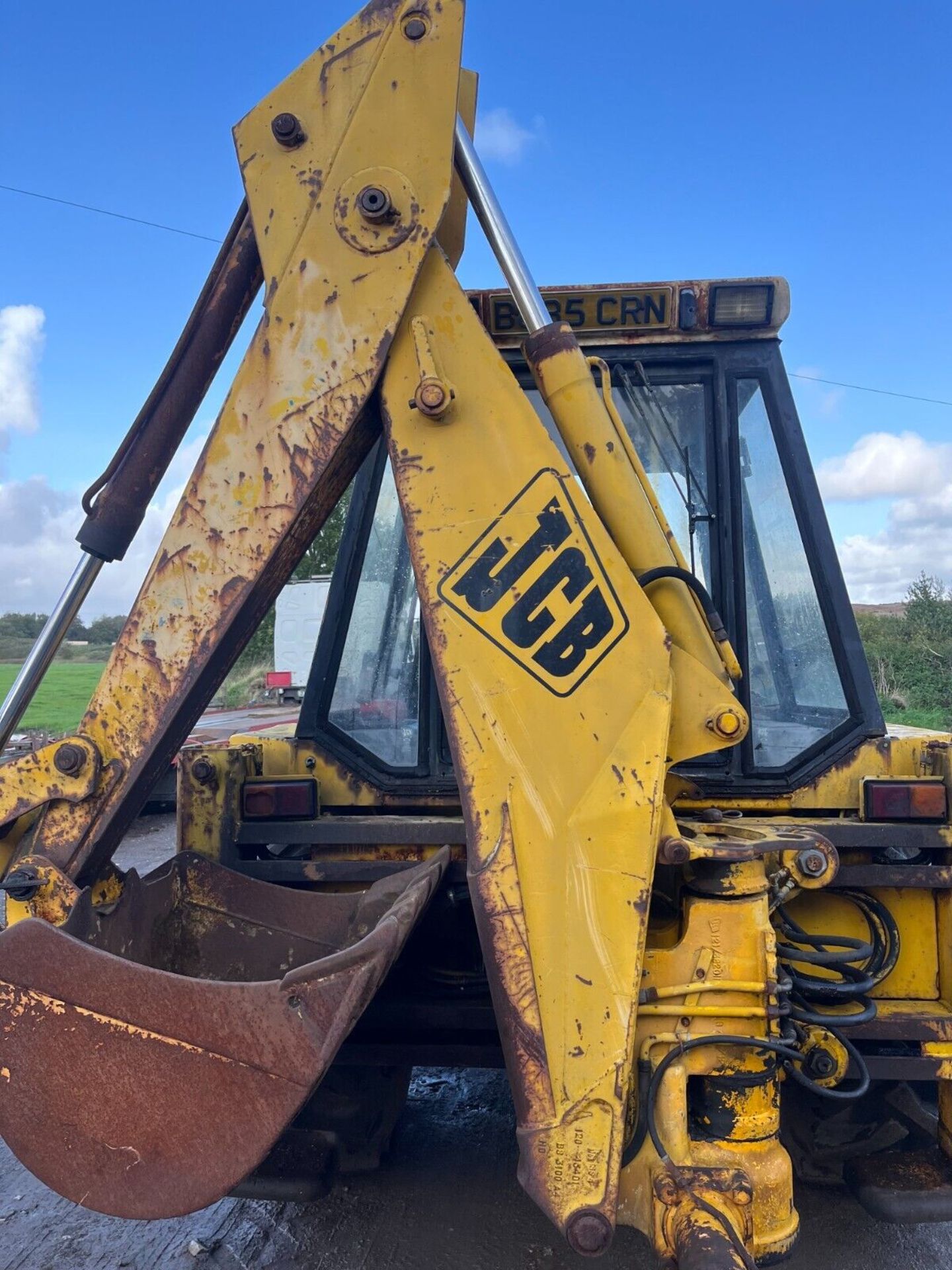 1984 JCB 3CX 2 WHEEL DRIVE BACKHOE LOADER - Image 11 of 15