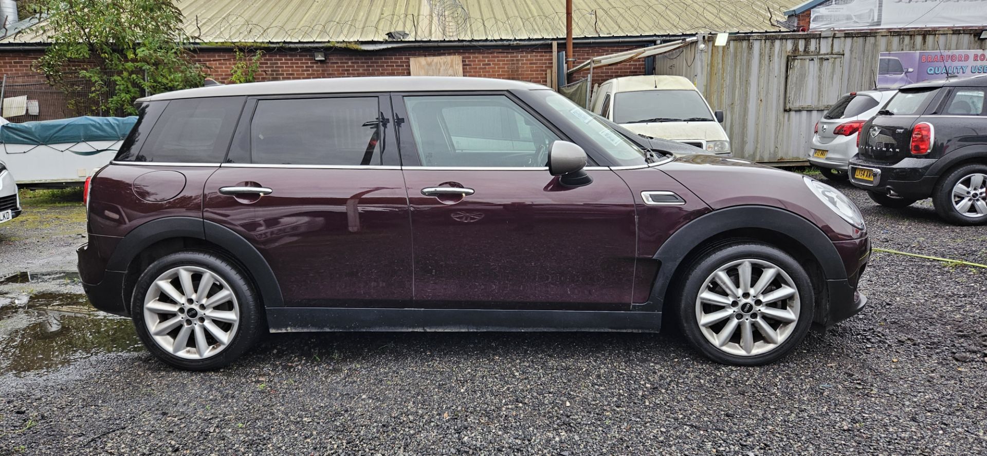 2017 MINI COOPER CLUBMAN ESTATE - Image 2 of 6