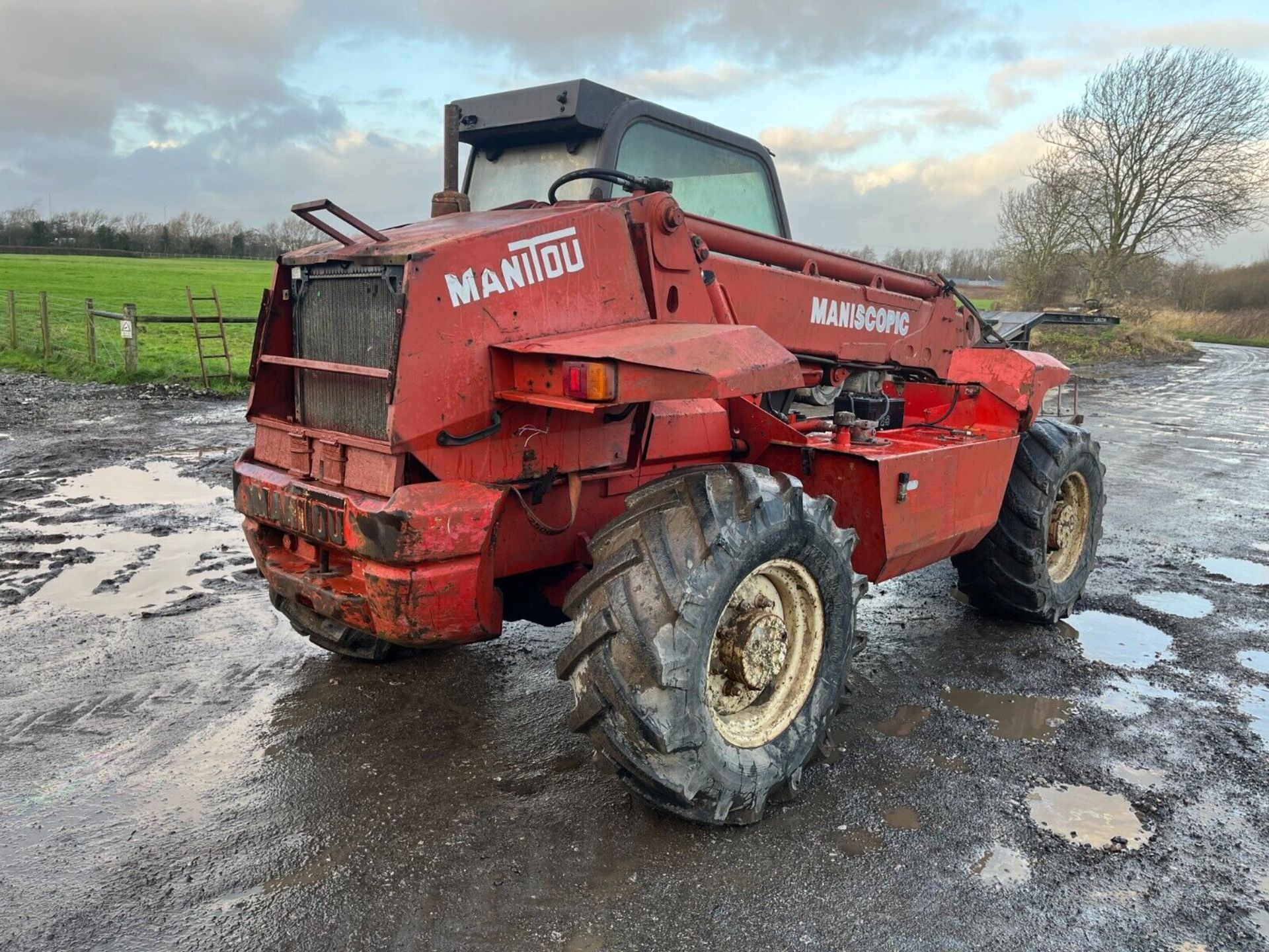 445 HOURS MANITOU MLT928-4: TRUSTED PERFORMANCE - Image 3 of 15