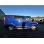 POWERFUL EFFICIENCY: 2016 FORD TRANSIT CUSTOM 2.2 TDCI LIMITED (NO VAT ON HAMMER)