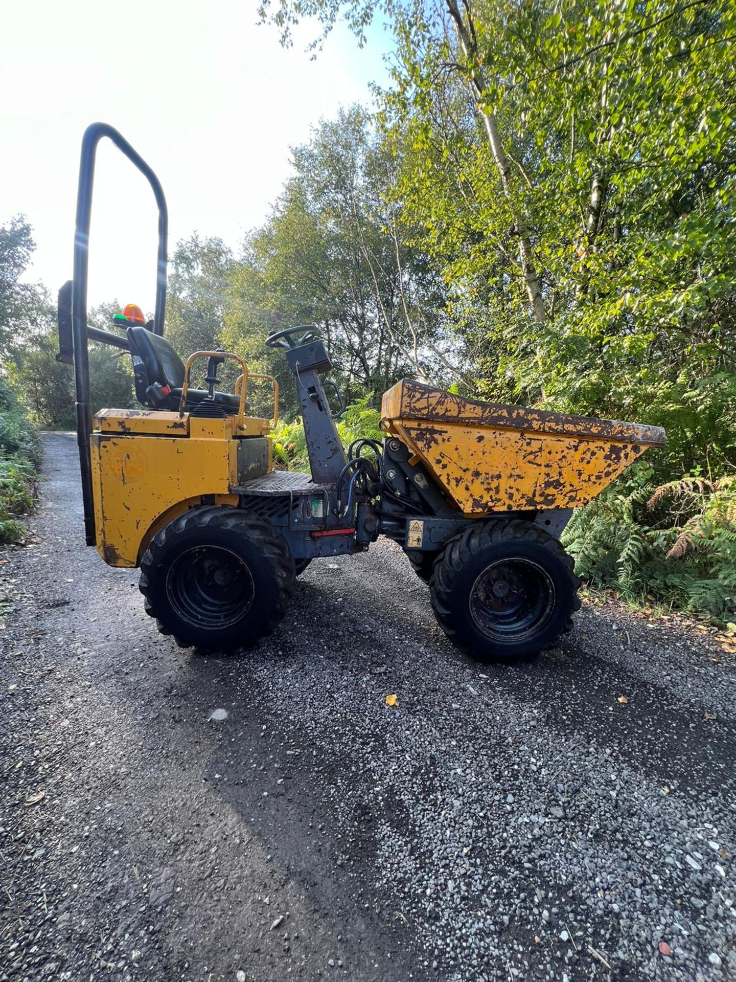 TEREX 1 TON DUMPER 4X4 - Image 2 of 15