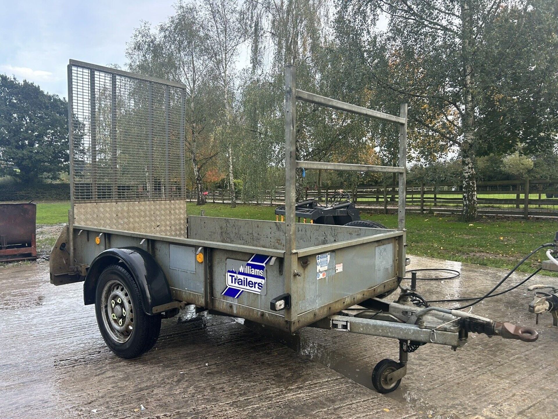 IFOR WILLIAMS SINGLE AXEL BRAKED TRAILER