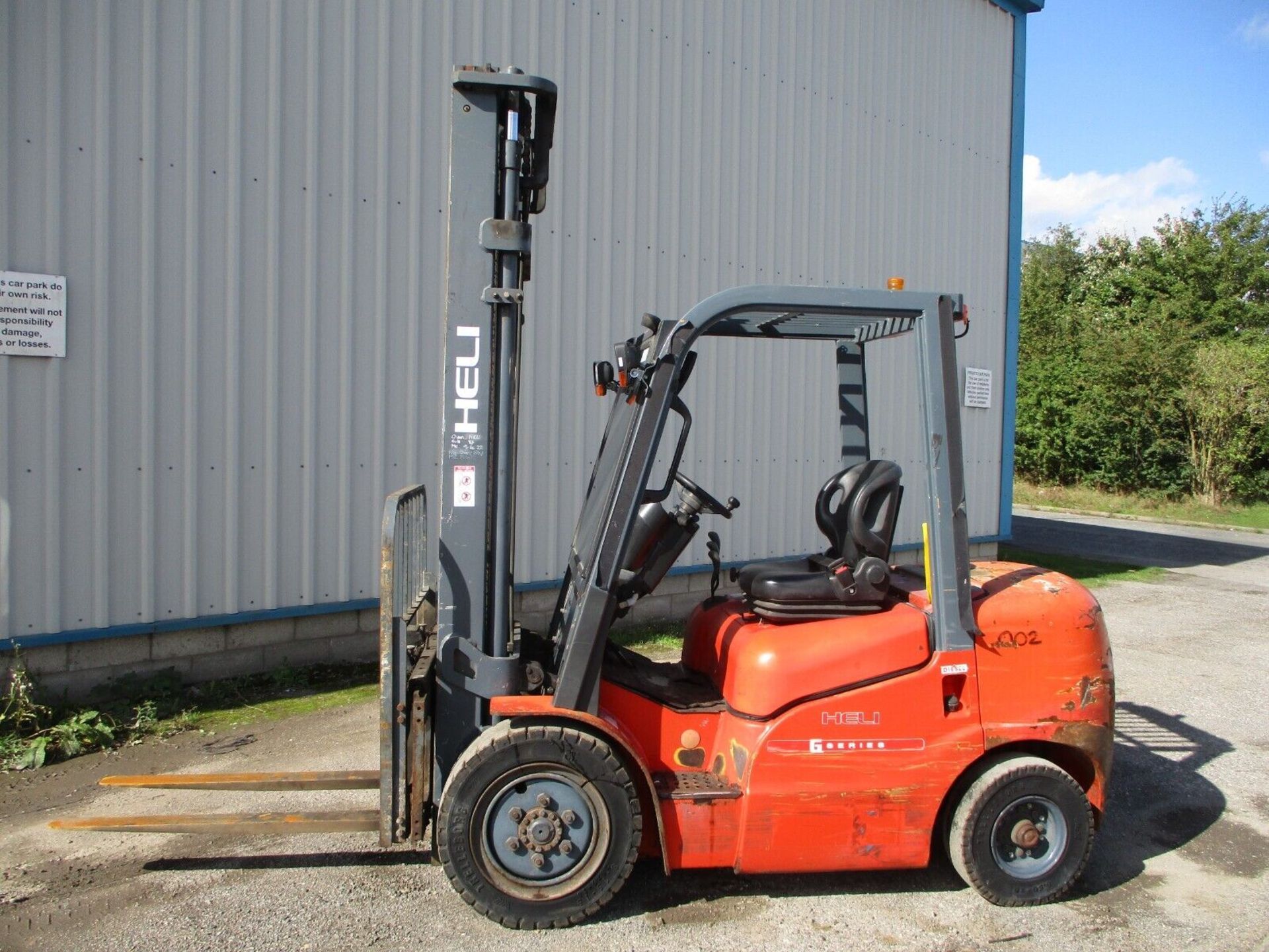 2012 HELI FD30G FORKLIFT. 3 TON LIFT