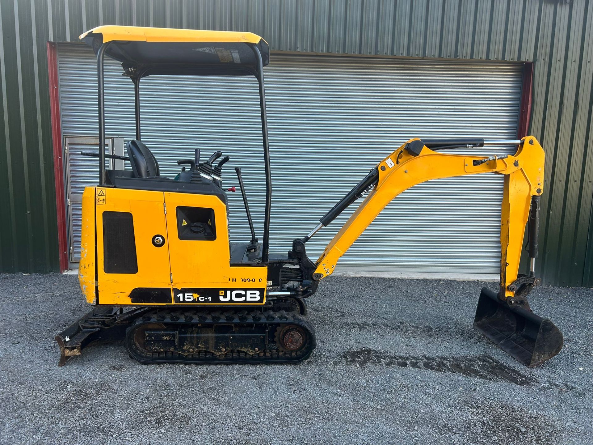 2019 JCB 15C1 MINI DIGGER EXCAVATOR 1.5 TON