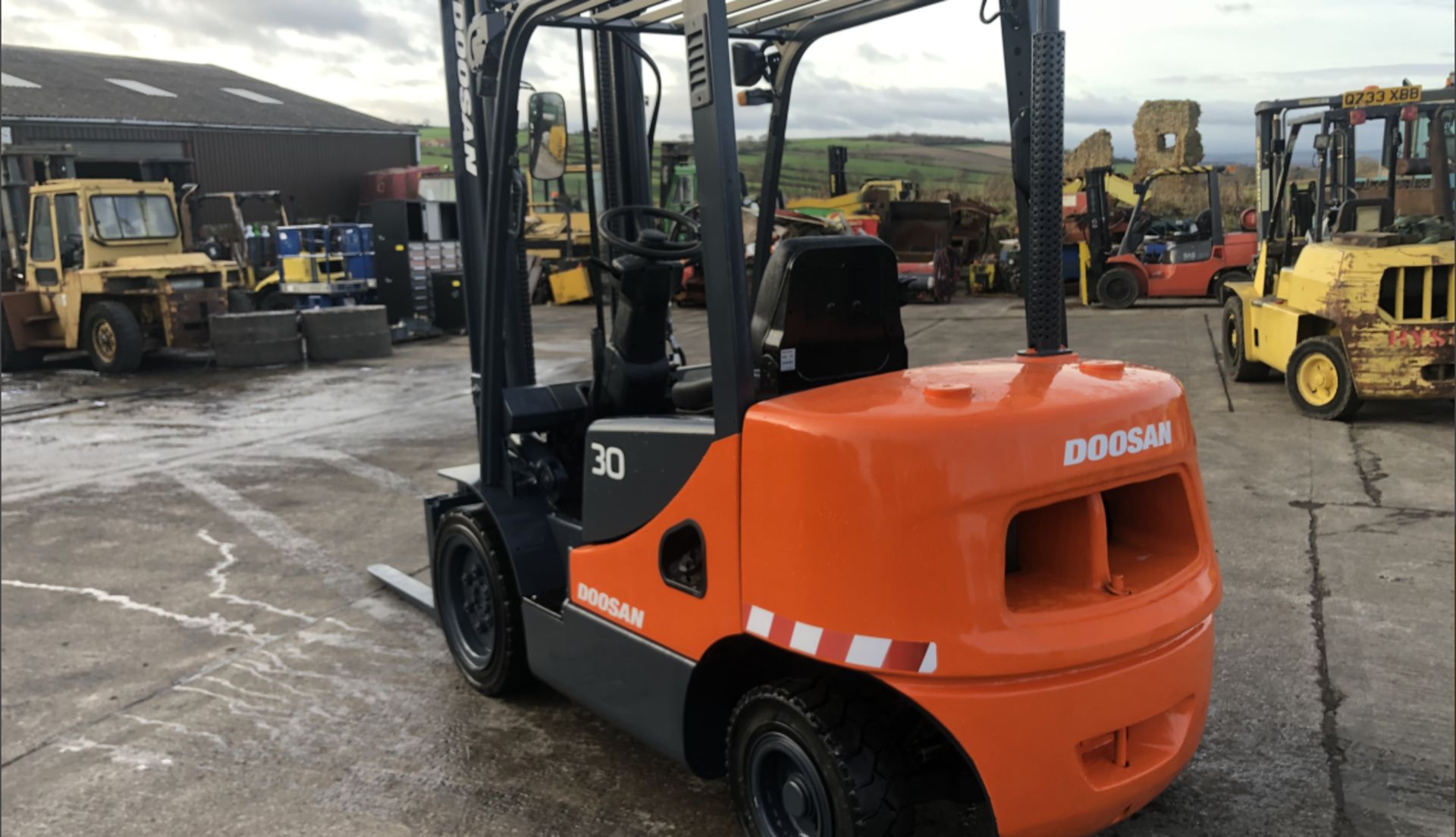 DOOSAN D30S-5,3 TON DIESEL FORKLIFT - Image 4 of 7