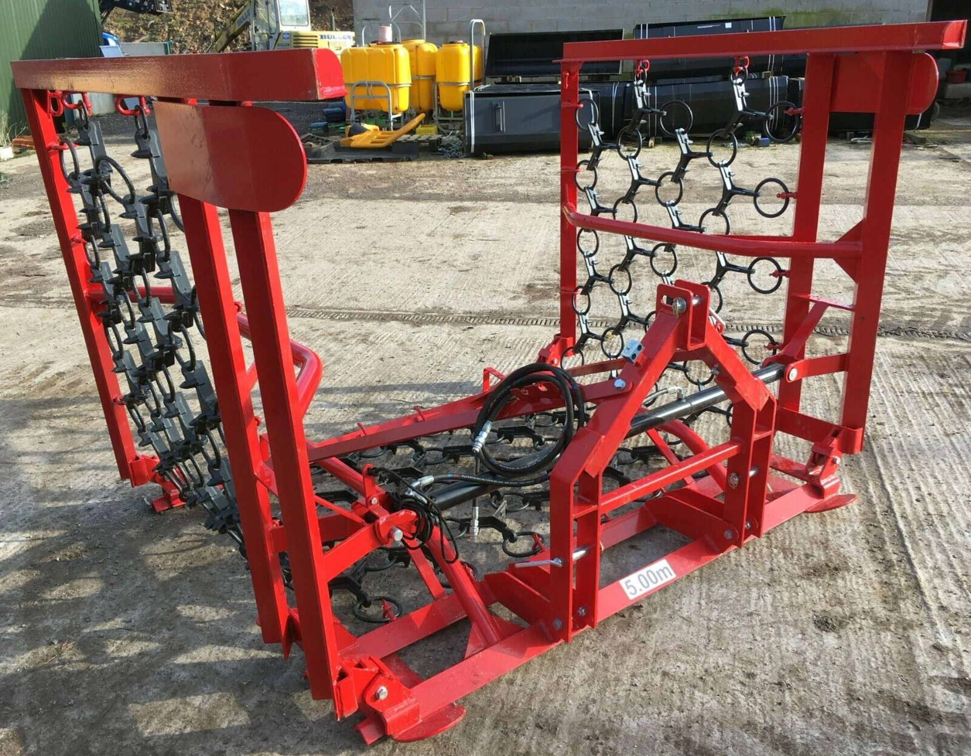 ENHANCED EFFICIENCY: HEAVIER DESIGN FOR BETTER HARROWING 5M HYDRAULIC FOLDING - Image 9 of 9