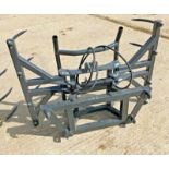 VERTICAL BALE HANDLER: DUAL BALE EASE 8 TINES ( 1100MM TALL )