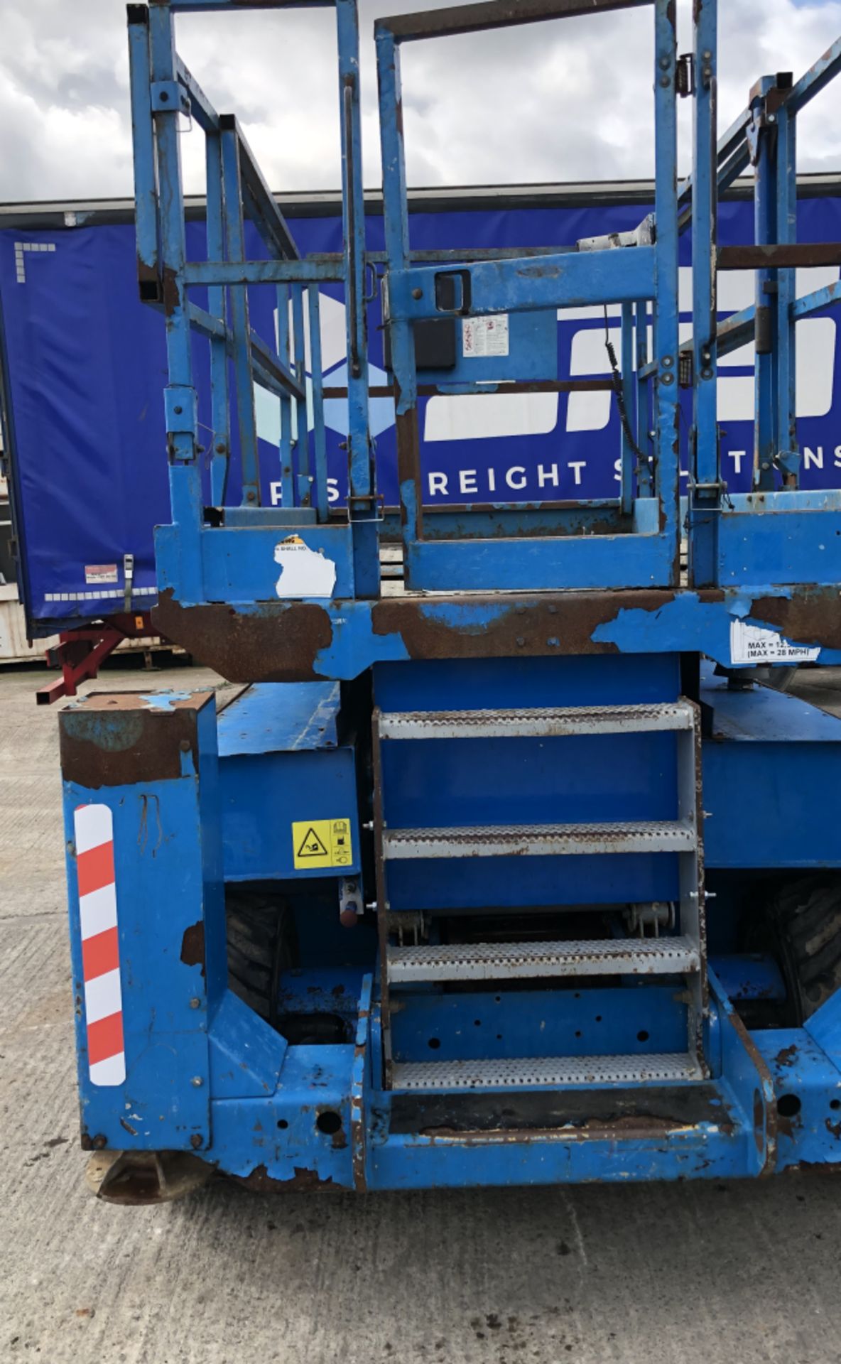 GENIE GS 2668 RT 4×4 SCISSOR LIFT | 10M LIFT - Image 12 of 15