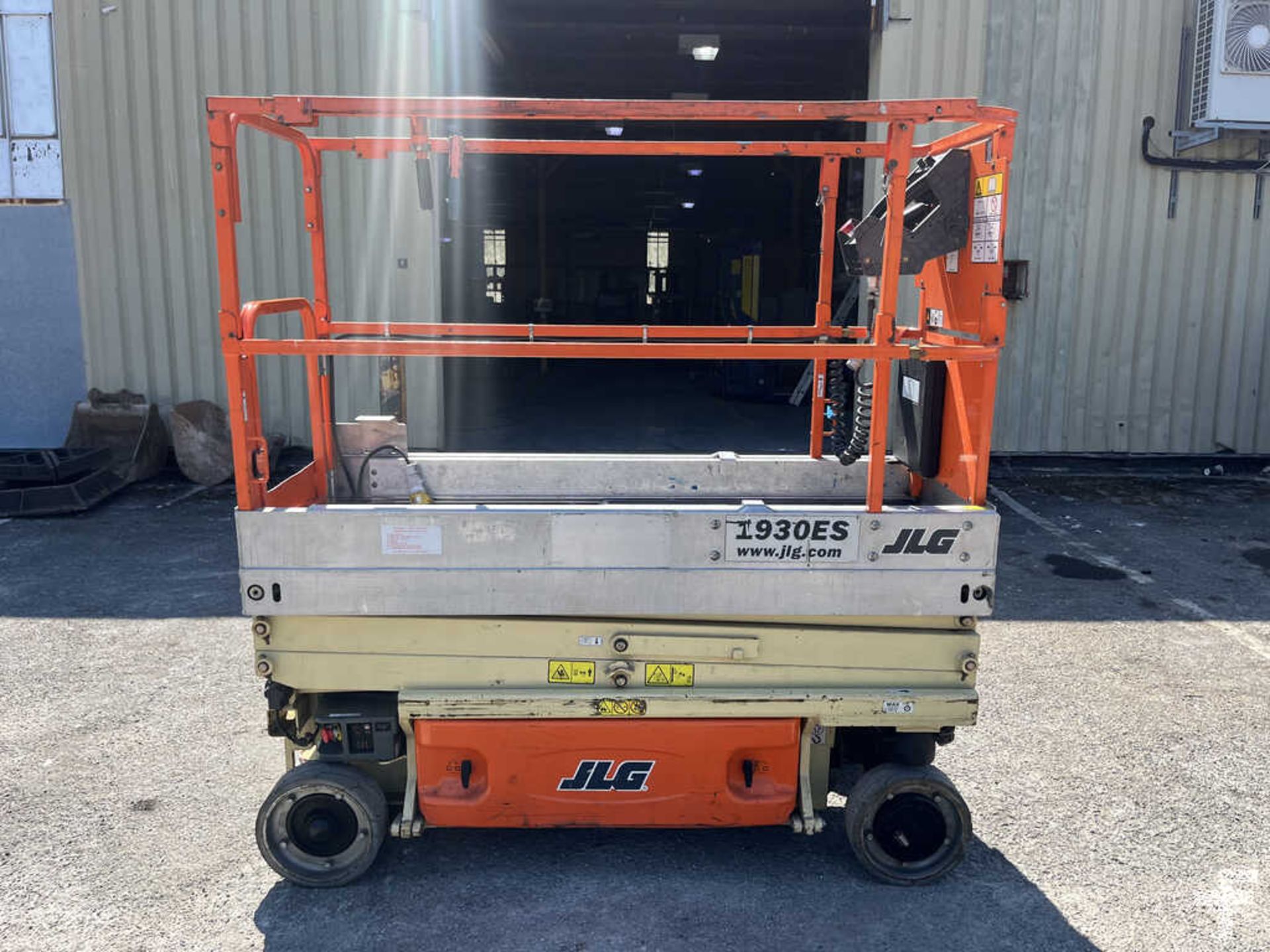 2011 JLG 1930 ES - Image 3 of 4