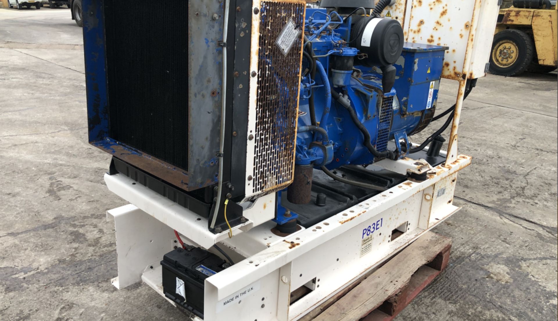 FG WILSON PERKINS 85 KVA OPEN SET GENERATOR - Image 2 of 8