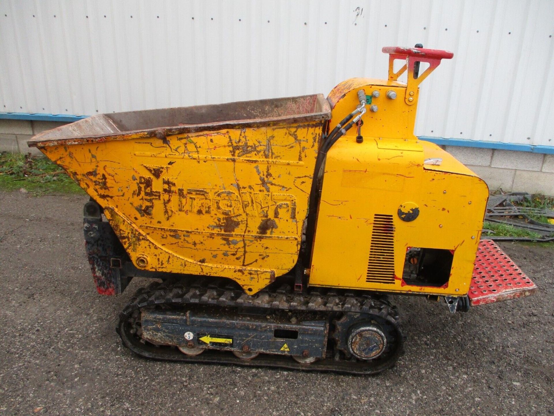 YANMAR ENGINE HINOWA TRACKED DUMPER