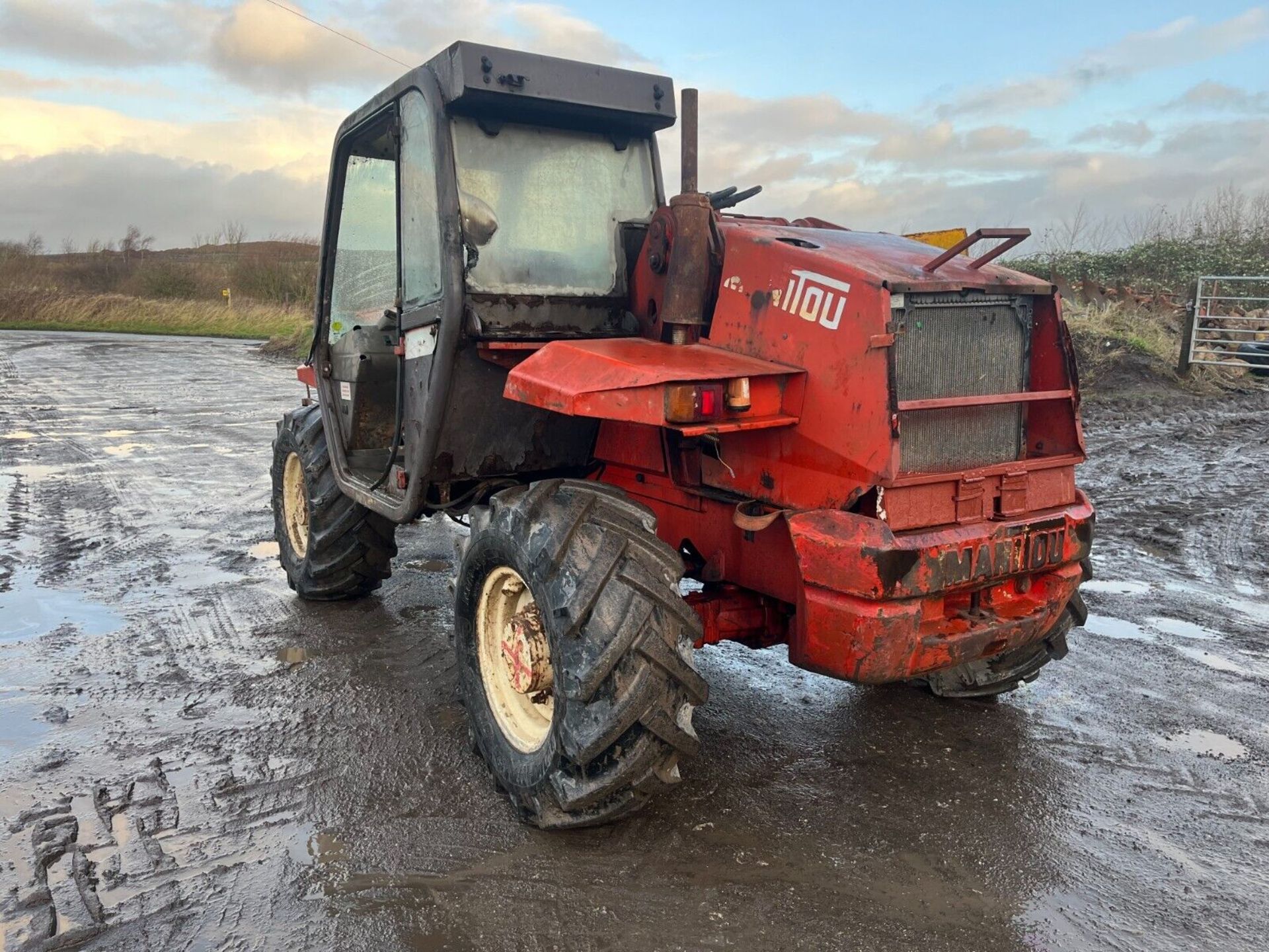 445 HOURS MANITOU MLT928-4: TRUSTED PERFORMANCE - Image 4 of 15