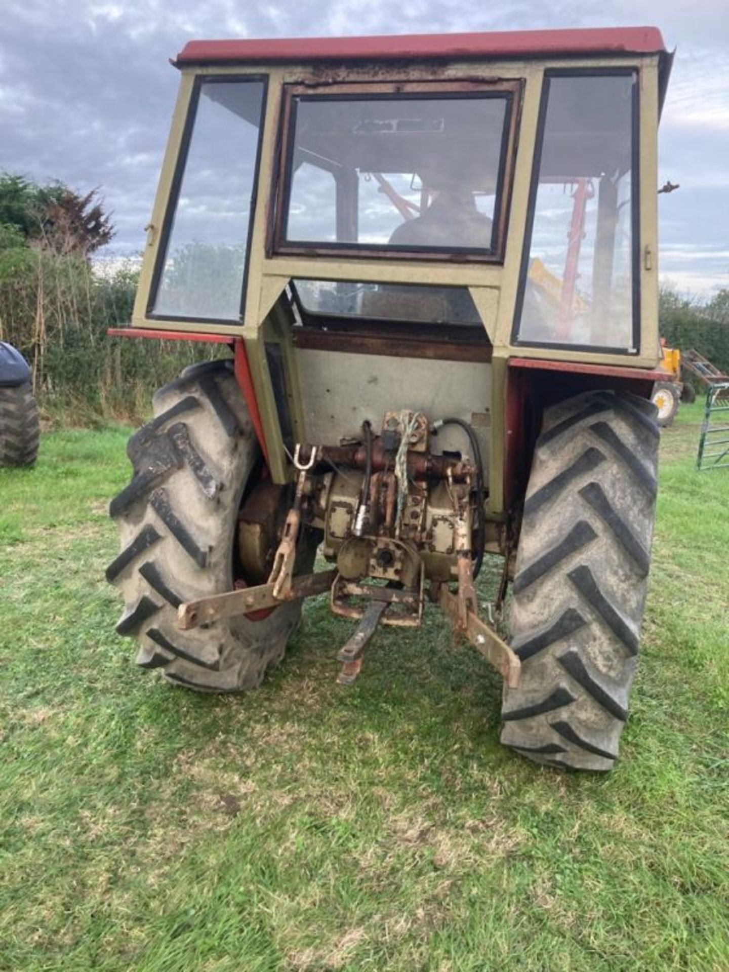 6718 C/W LOADER ZETOR - Image 5 of 5