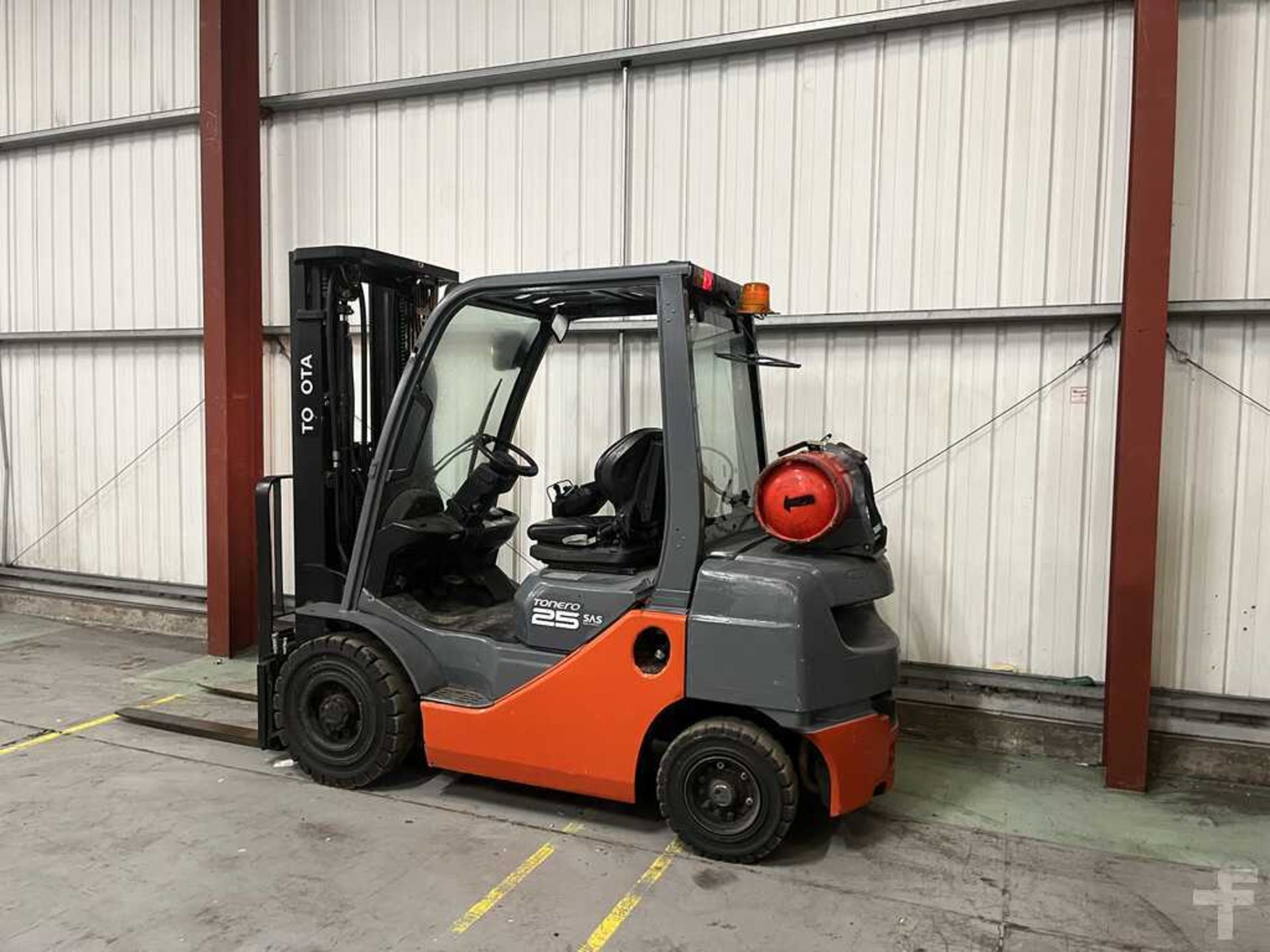 LPG FORKLIFTS TOYOTA 02-8FGF25 - Image 3 of 5