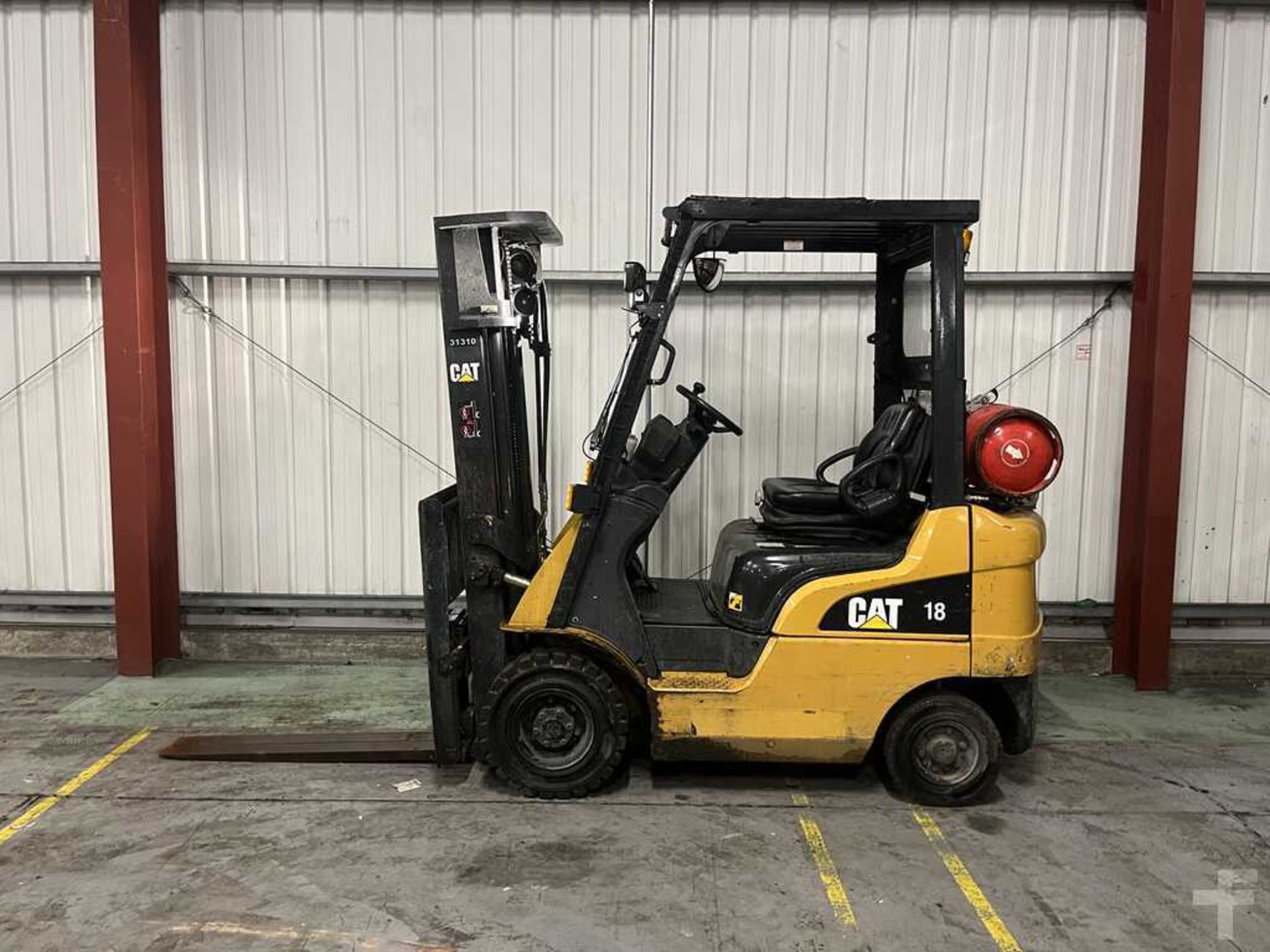 LPG FORKLIFTS CAT LIFT TRUCKS GP18NT