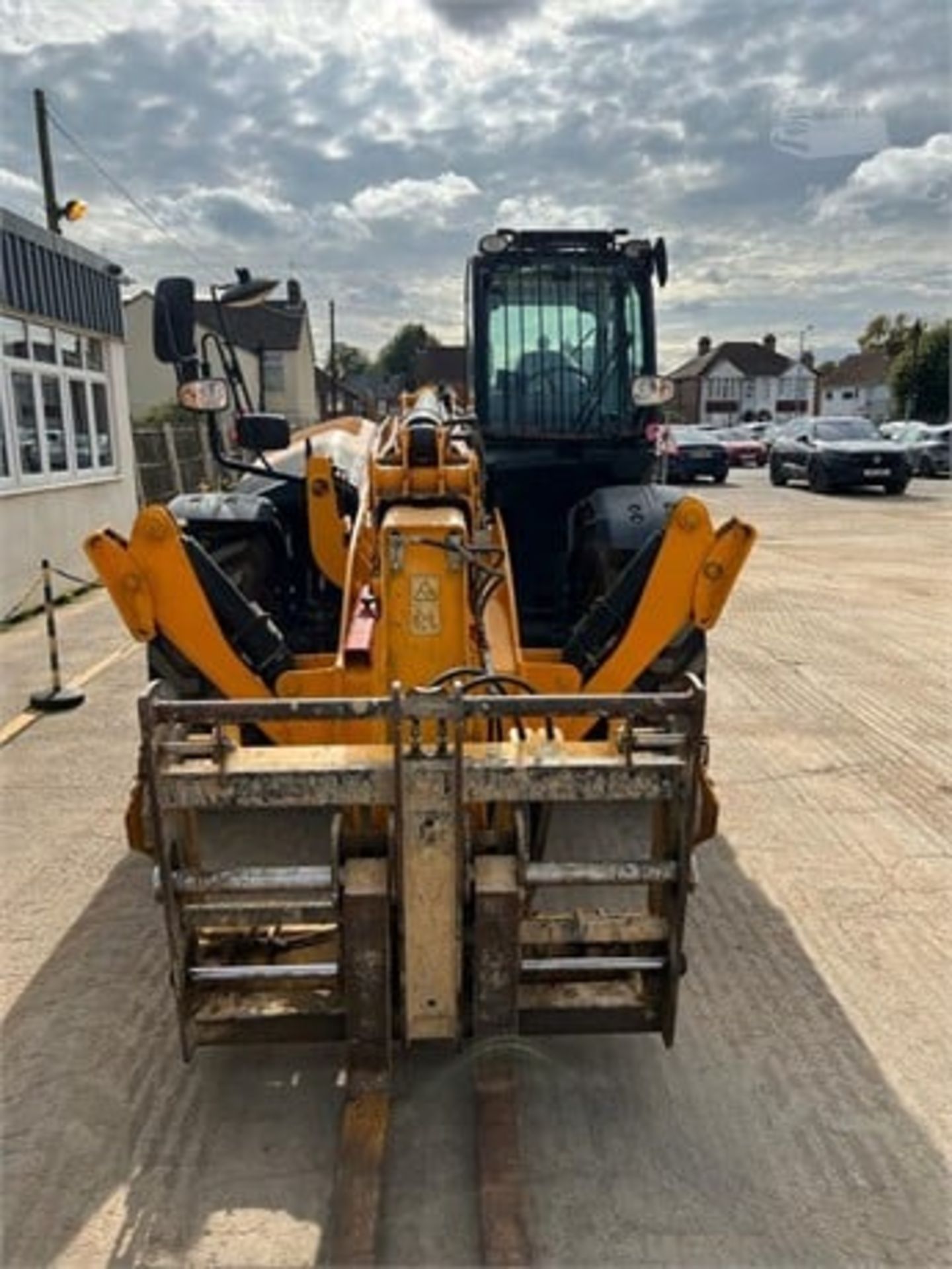 2018 JCB 540-140 - Image 2 of 4