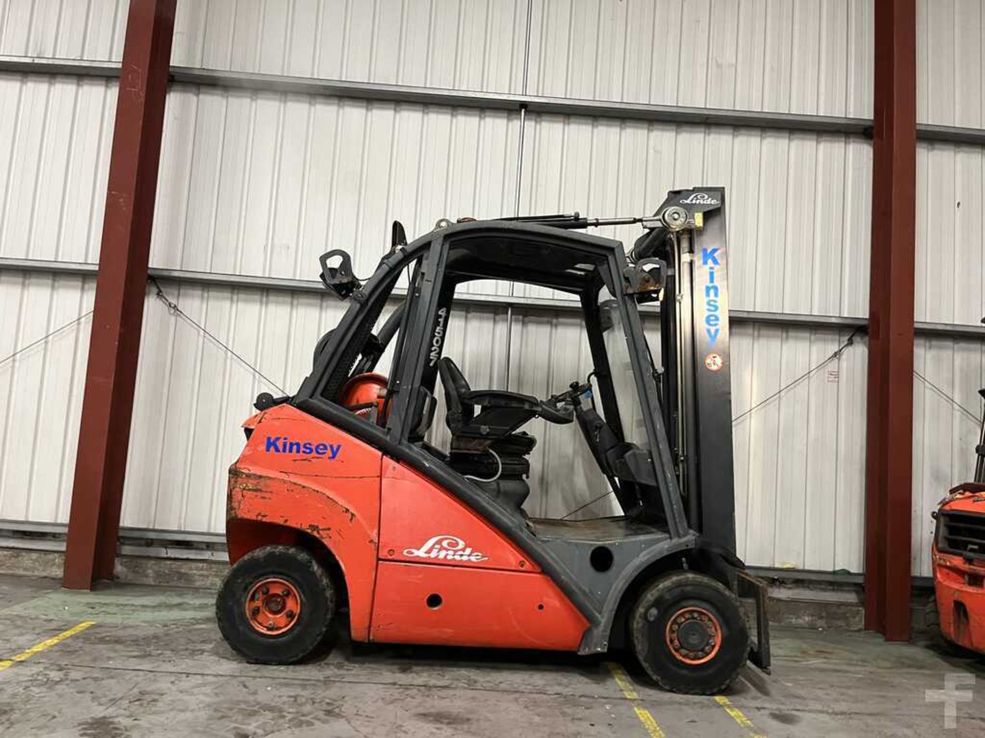 LPG FORKLIFTS LINDE H25T - Image 4 of 4